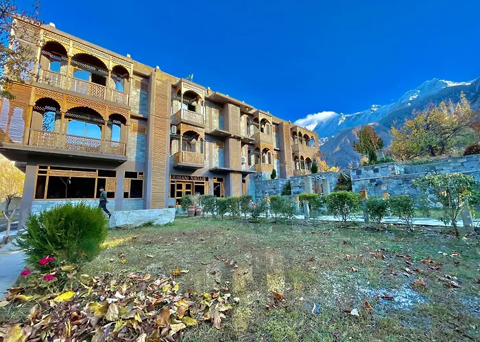 Dumani Nagar Hotel & Resort