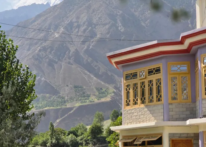 Hikal Guest House
